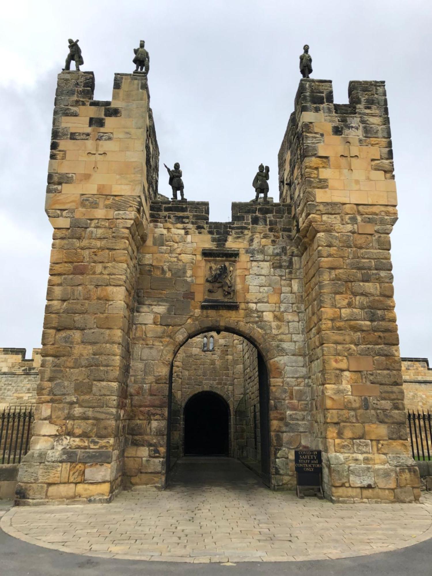 Lionsgate View - Luxury Apartment Opposite Alnwick Castle Екстериор снимка